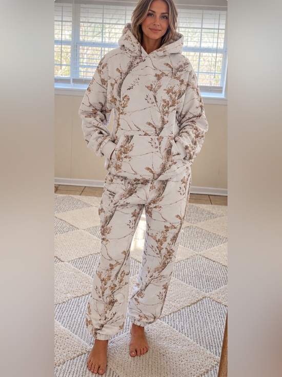 Comfrt Pants - COMFRt Cozy Floral Hoodie Jogger Set Cream L Top M Bottom